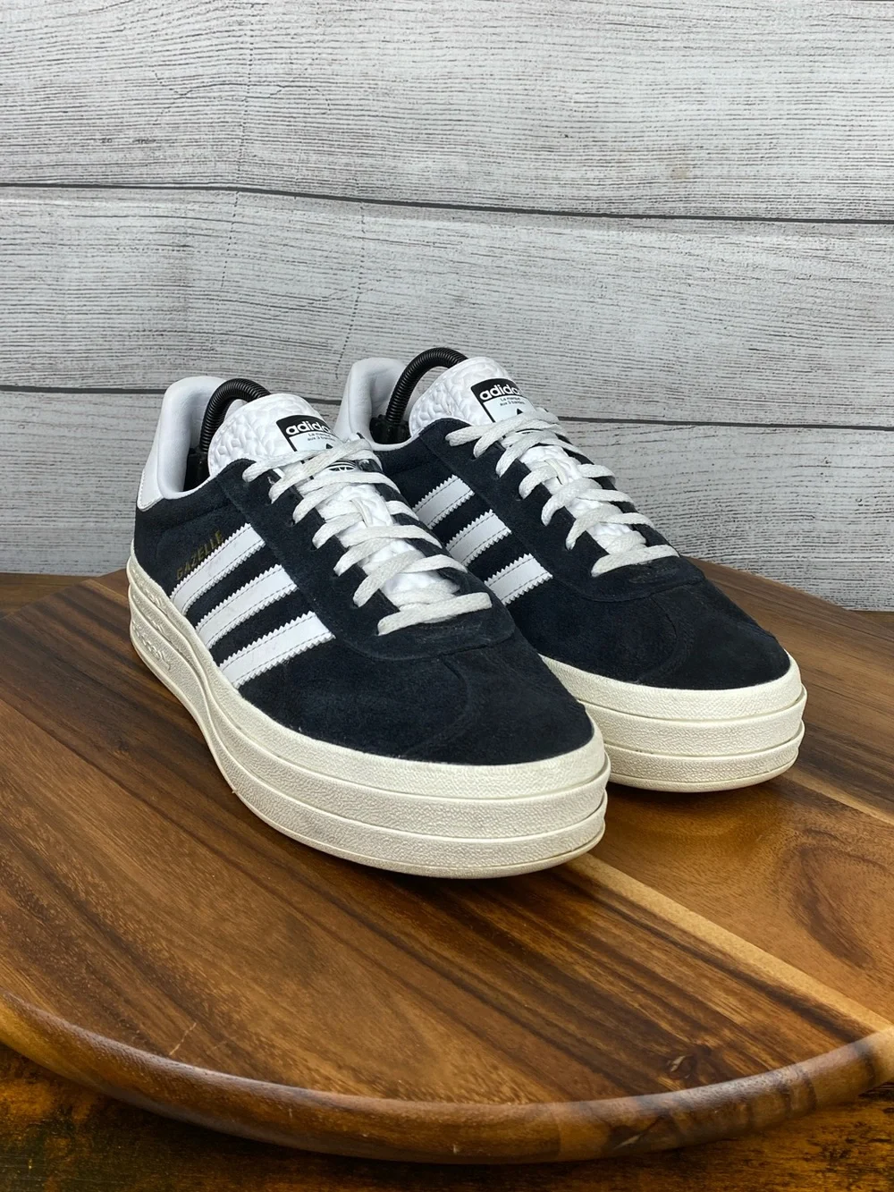 adidas Gazelle Bold Black White Platform Sneakers HQ6912 Women’s Shoe Size 9